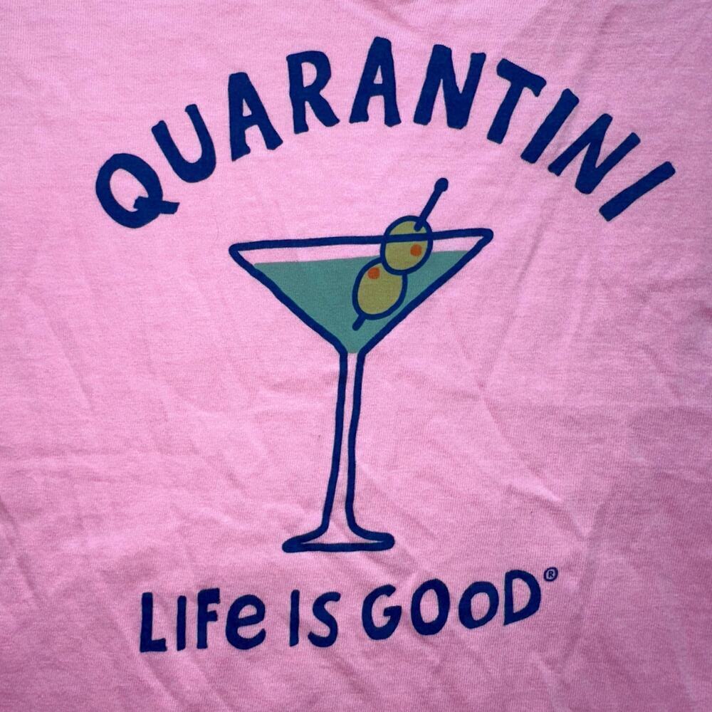 NWOT Women’s Small Life Is Good Quarantini Graphic SS Crusher VNeck TShirt Pink